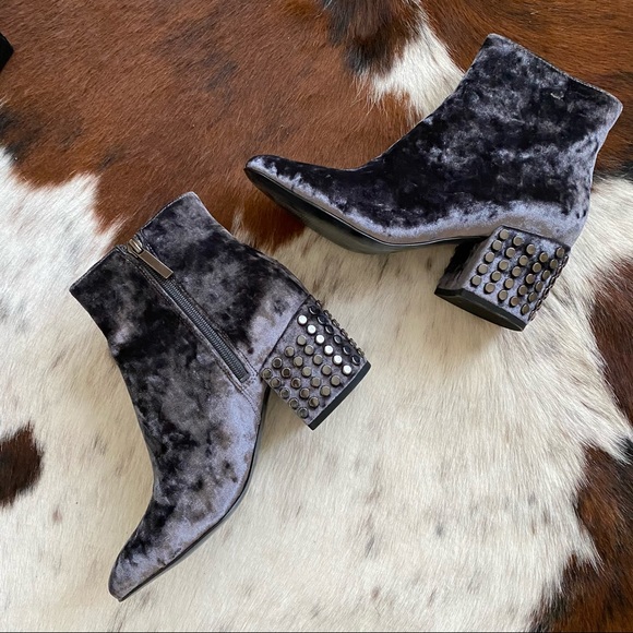 Kendall + Kylie Velvet Studded Blythe Boots 7 - Picture 7 of 13